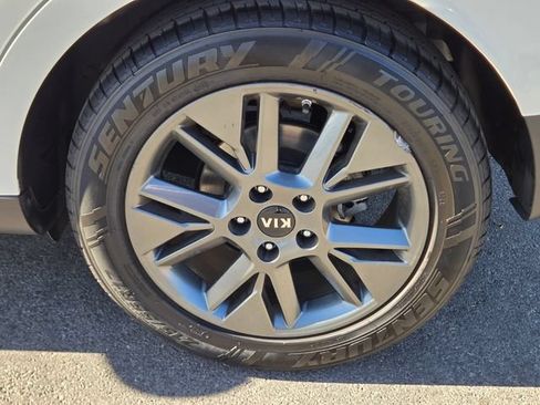 Used 2021 Kia Soul S FWD image 12