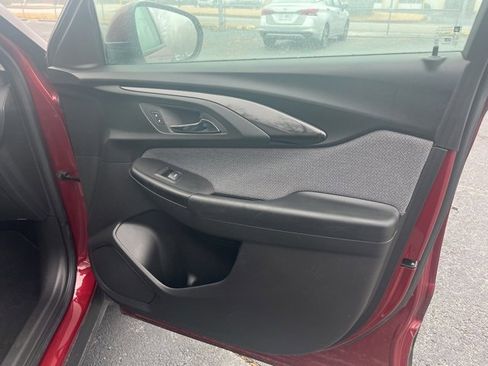 Used 2023 Chevrolet TrailBlazer LT image 17