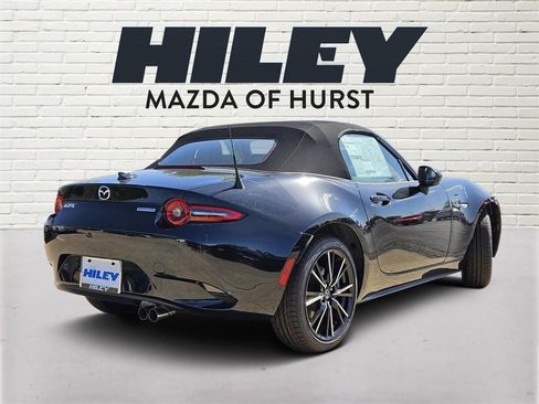 New 2025 MAZDA MX-5 Miata Grand Touring image 3