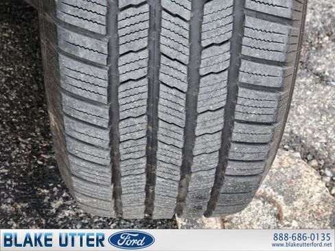 Used 2022 INFINITI QX60 Sensory w/ Cargo Package image 11