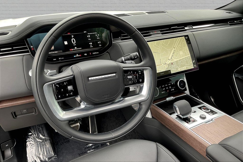 Used 2023 Land Rover Range Rover SE AWD/4WD image 17