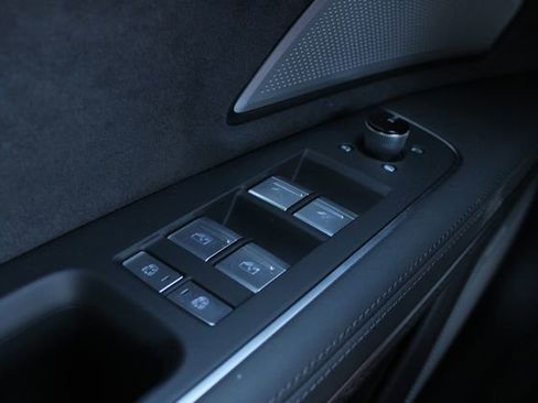 New 2026 Audi A8 L 3.0T AWD/4WD image 7
