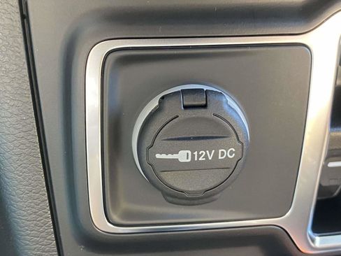 Used 2022 Jeep Wrangler Unlimited Sahara w/ Cold Weather Group image 5