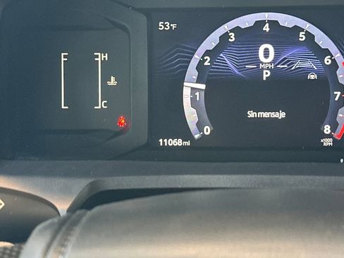 Certified 2025 Toyota Tacoma SR5 image 25