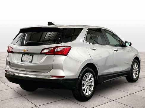 Used 2021 Chevrolet Equinox LT FWD image 11