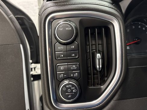 Used 2020 Chevrolet Silverado 1500 LTZ image 27