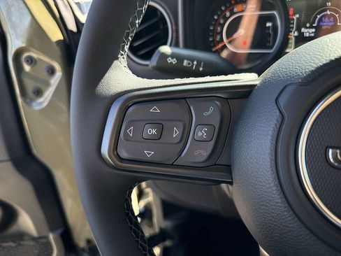 New 2026 Jeep Wrangler Unlimited Rubicon image 16