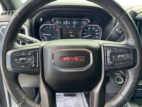 Used 2023 GMC Sierra 2500 AT4 AWD/4WD image 14