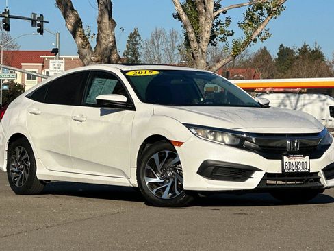 Used 2018 Honda Civic EX image 2