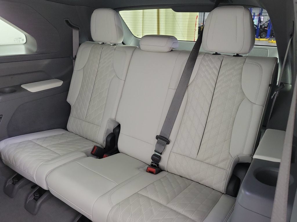New 2026 Cadillac Escalade IQ Sport 1 w/ LPO, Floor Liner Package AWD/4WD image 11