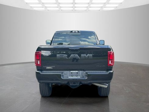 New 2025 RAM 2500 Laramie AWD/4WD image 5
