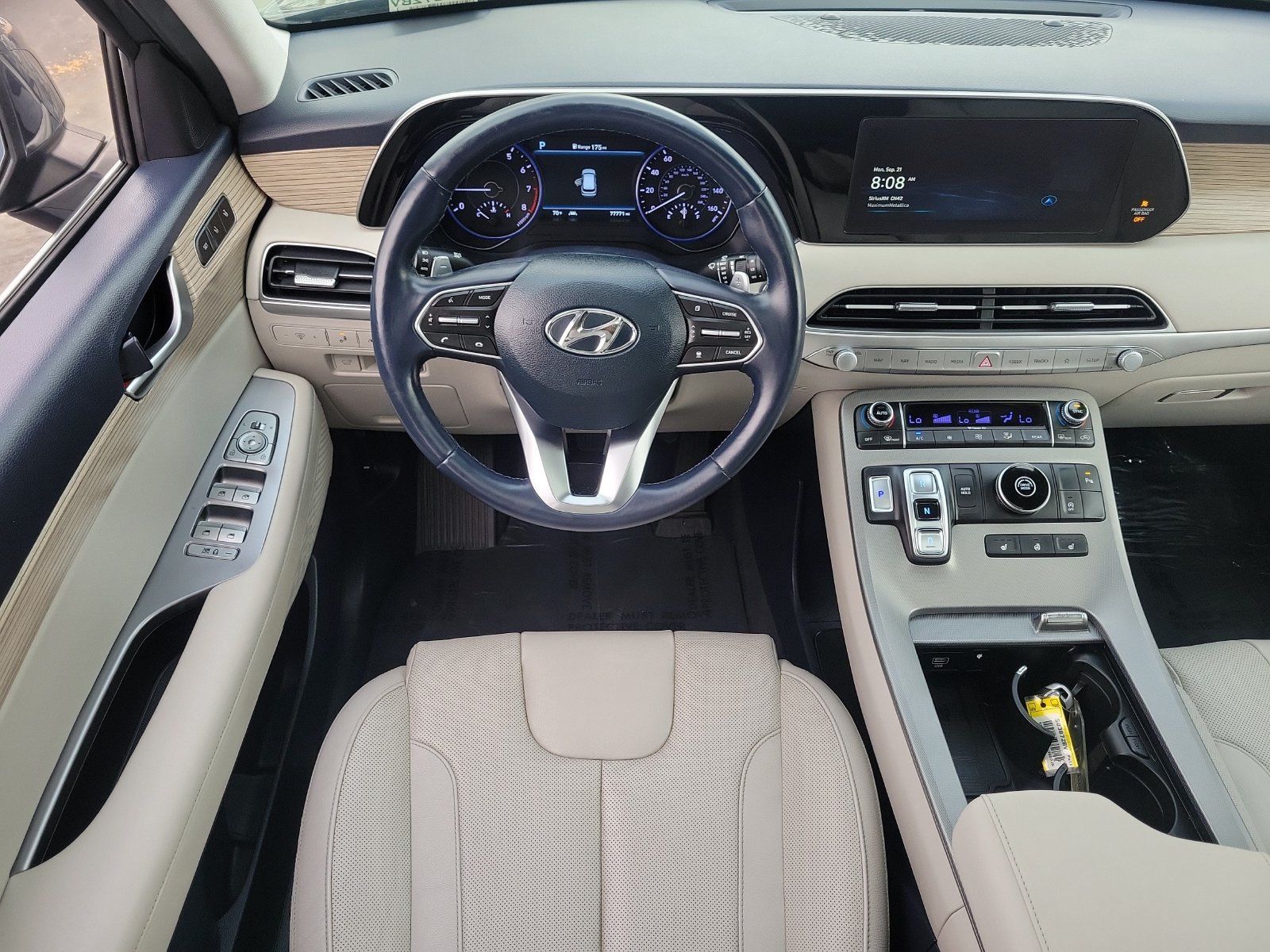 Used 2022 Hyundai Palisade SEL w/ Premium Package FWD image 7