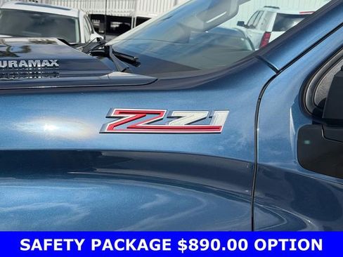 Used 2022 Chevrolet Silverado 1500 RST w/ Safety Package AWD/4WD image 5