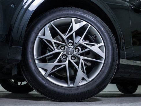 Used 2022 Genesis GV70 2.5T Advanced w/ Advanced Package image 6