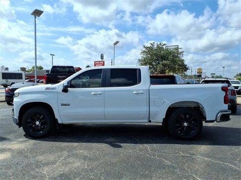 Used 2020 Chevrolet Silverado 1500 LT w/ Texas Edition image 12
