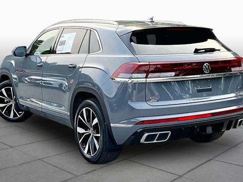 Used 2025 Volkswagen Atlas Cross Sport SEL Premium R-Line AWD/4WD image 12