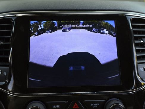 Used 2021 Jeep Grand Cherokee Laredo X image 29