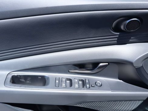 New 2026 Hyundai Elantra Sport FWD image 20