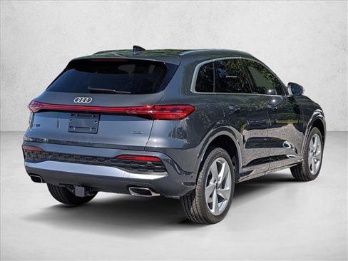 New 2025 Audi Q5 Premium Plus image 2