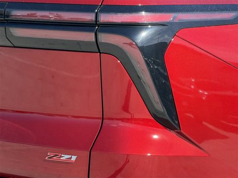 New 2026 Chevrolet Traverse Z71 w/ Enhanced Driving Package image 6