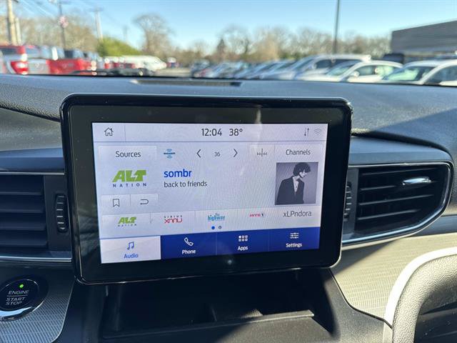 Certified 2020 Ford Explorer XLT w/ Equipment Group 202A AWD/4WD image 13