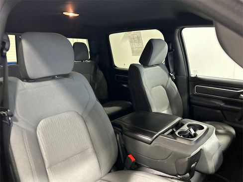 Used 2023 RAM 1500 Big Horn image 32