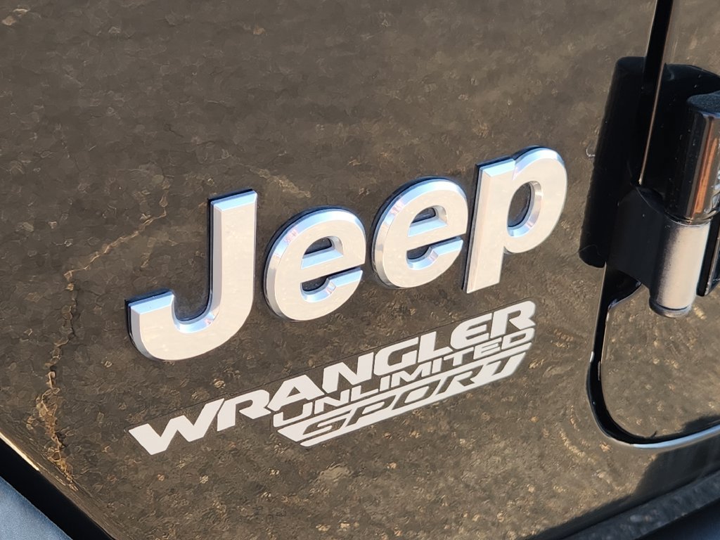 Used 2020 Jeep Wrangler Unlimited Sport S AWD/4WD image 12