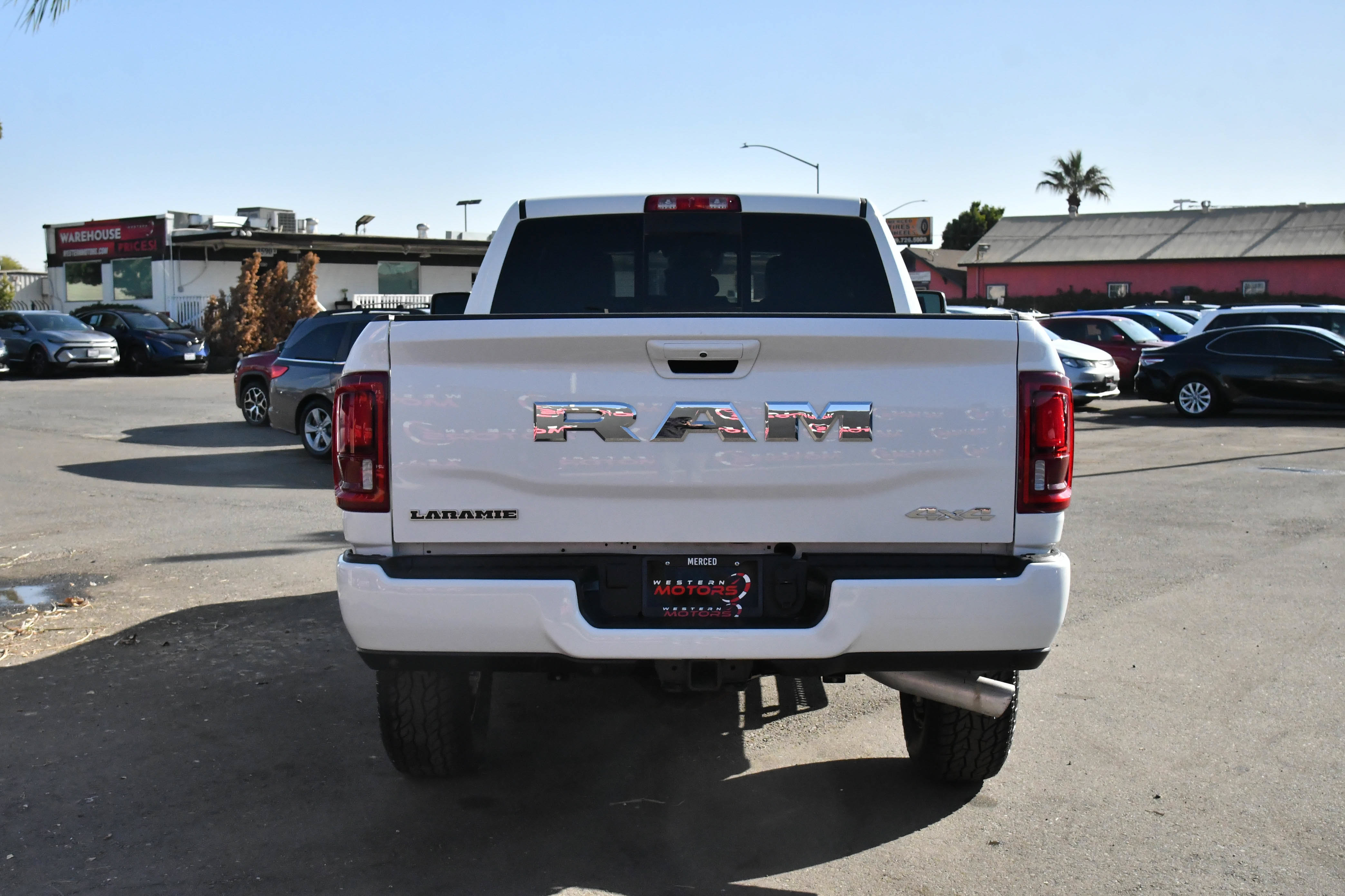 Used 2026 RAM 2500 Laramie AWD/4WD image 7