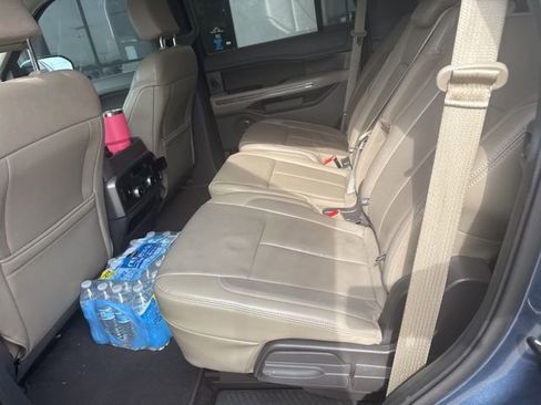 Used 2018 Ford Expedition XLT w/ Equipment Group 202A image 2