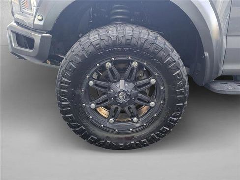 Used 2018 Ford F150 Raptor w/ Equipment Group 802A Luxury image 22