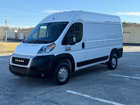 Used 2021 RAM ProMaster 1500 w/ Convenience Group image 3