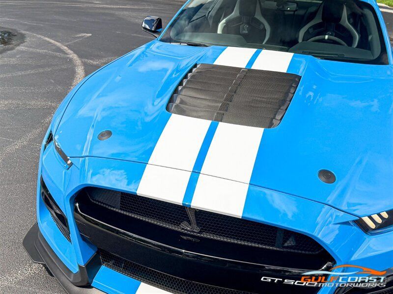 Used 2022 Ford Mustang Shelby GT500 w/ Carbon Fiber Track Pack RWD image 4