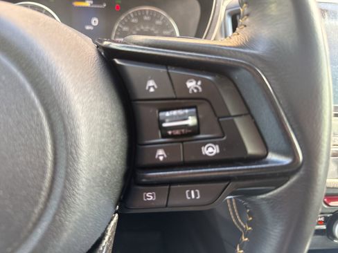 Used 2021 Subaru Crosstrek 2.5i Sport w/ Moonroof Package image 21