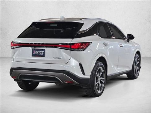 Used 2024 Lexus RX 350 Premium image 5