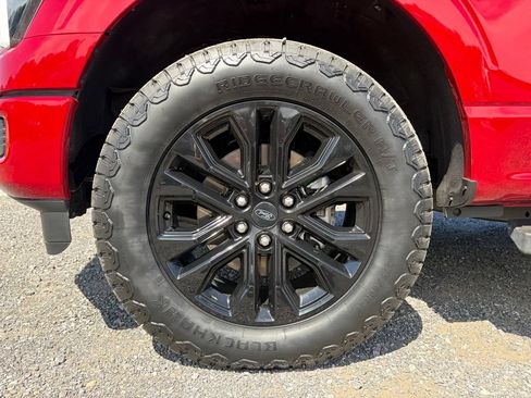 Used 2025 Ford F150 Lariat w/ Equipment Group 502A High AWD/4WD image 14