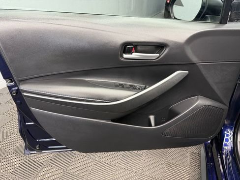 Used 2020 Toyota Corolla SE w/ SE Premium Package FWD image 35
