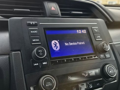 Used 2018 Honda Civic LX image 29