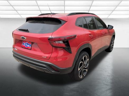 New 2026 Chevrolet Trax RS w/ Driver Confidence Package FWD image 28