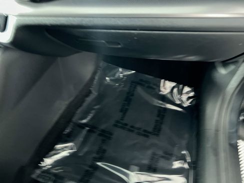 Certified 2025 Kia Sportage SX image 33