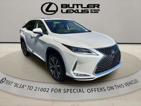 Certified 2022 Lexus RX 350L FWD w/ Premium Package image 3