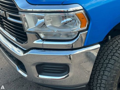 Used 2020 RAM 2500 Big Horn AWD/4WD image 5