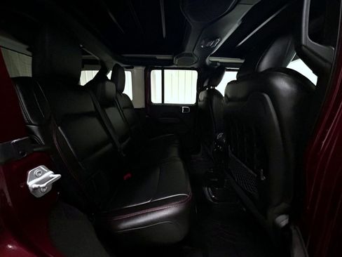 Used 2021 Jeep Wrangler Unlimited Rubicon image 18