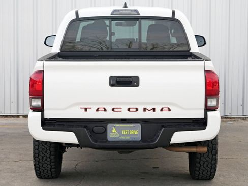 Used 2020 Toyota Tacoma SR w/ SR Convenience Package image 43