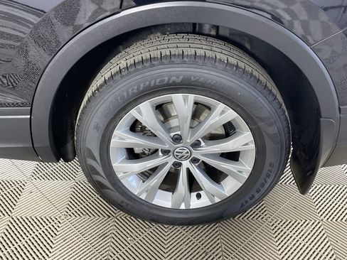 Used 2018 Volkswagen Tiguan S AWD/4WD image 25