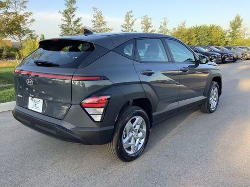 Certified 2026 Hyundai Kona SE image 7