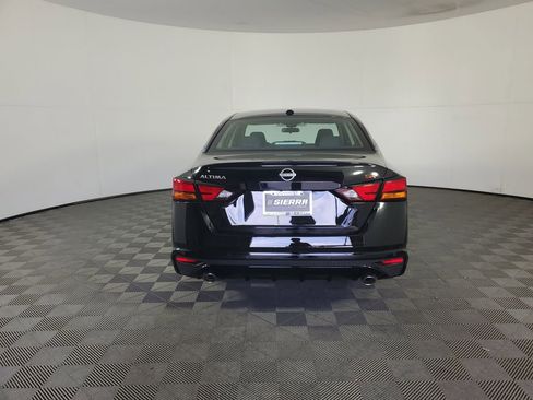 New 2025 Nissan Altima 2.5 SR w/ SR Premium Package image 5