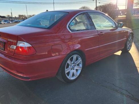 Used 2002 BMW 325Ci Coupe image 10