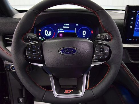 New 2026 Ford Explorer ST image 19