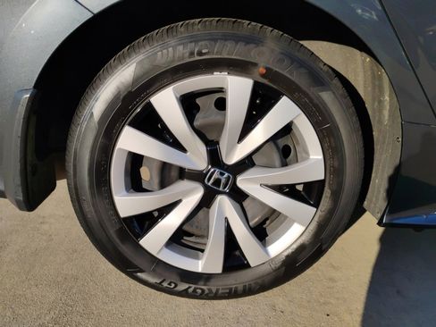 Certified 2024 Honda Civic LX image 23