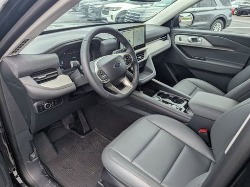 New 2026 Ford Explorer Active w/ Active Comfort Package AWD/4WD image 13